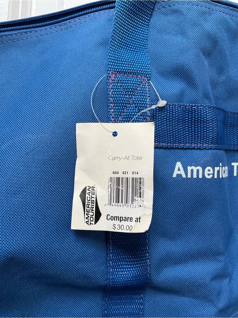 Deadstock NWT Vintage 1980’s American Tourister Retro Flight Bag